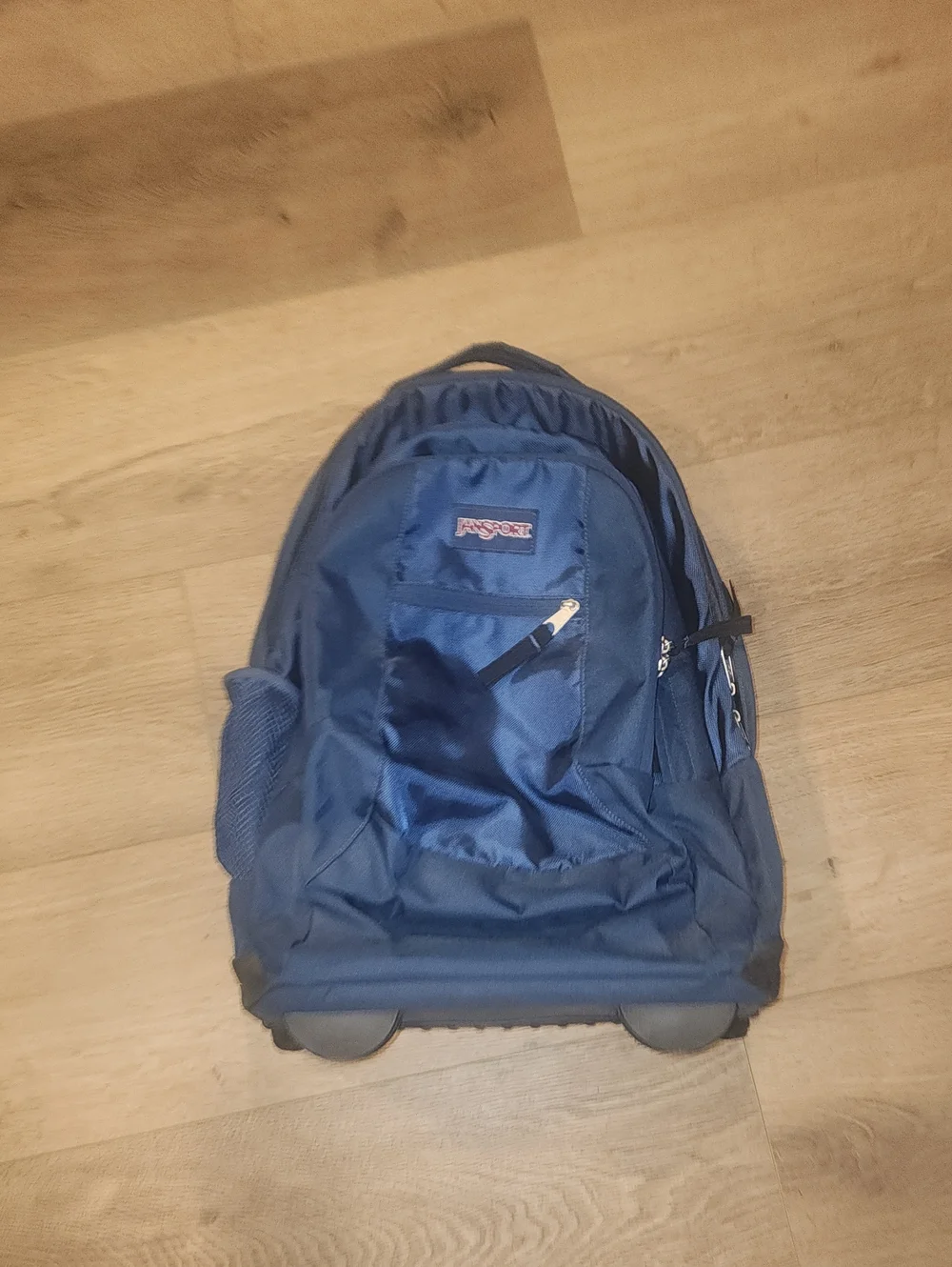 JanSport Driver 8 Rolling Backpack Wheeled Travel Bag Laptop Sleeve Navy 36L